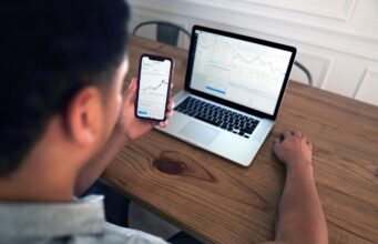 Copy Trading and Social Trading Platforms in Crypto finance, stock trading, day trading, wall street, investor, money, wealth, rich, trader, day trader, investing, investment, banking, stock market, forex, sales, buying, data, research, broker, computer, smartphone, investor, investor, investor, investor, investor, trader, trader, trader, stock market, stock market, stock market, stock market, forex, forex, forex, forex, broker, broker